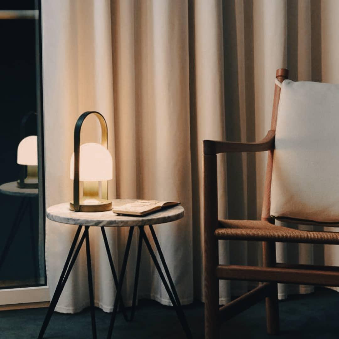 Nerys-skandinaavinen pöytävalaisin