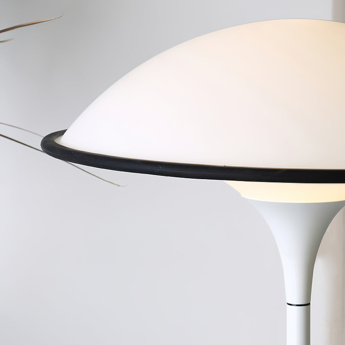 Rotus Floor Lamp