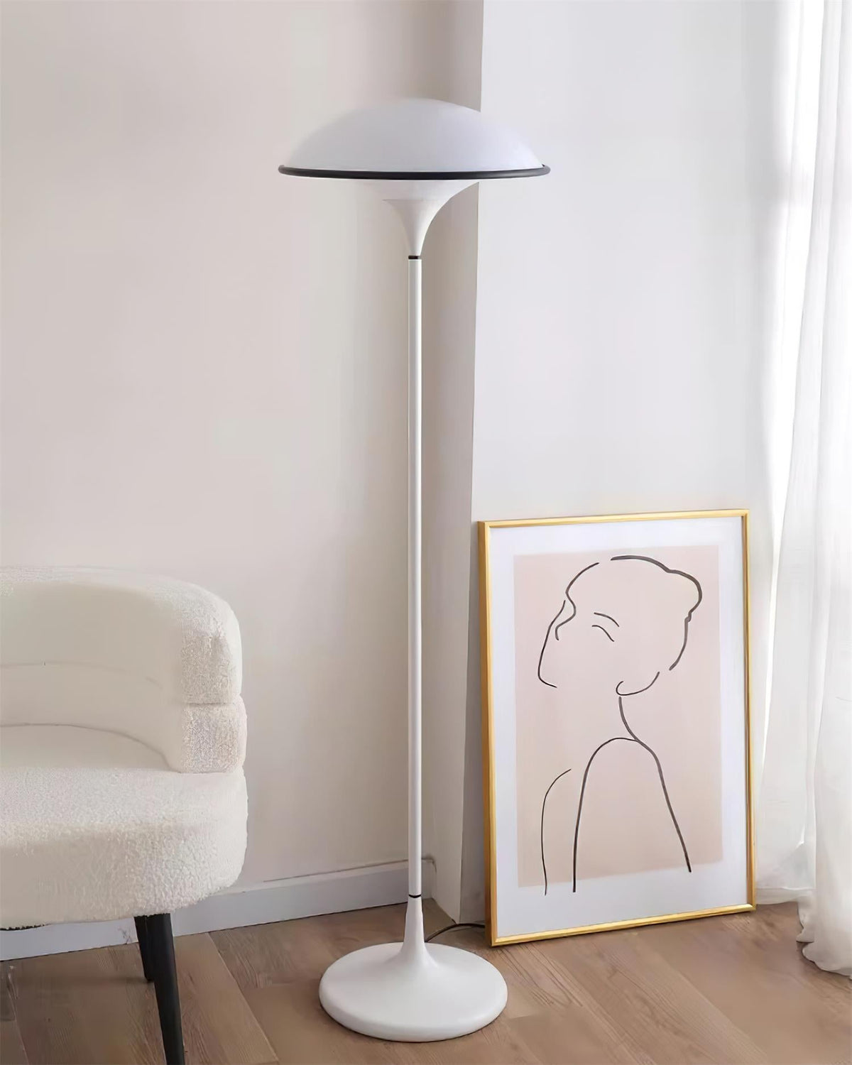 Lucoria retro-gulvlampe i akryl