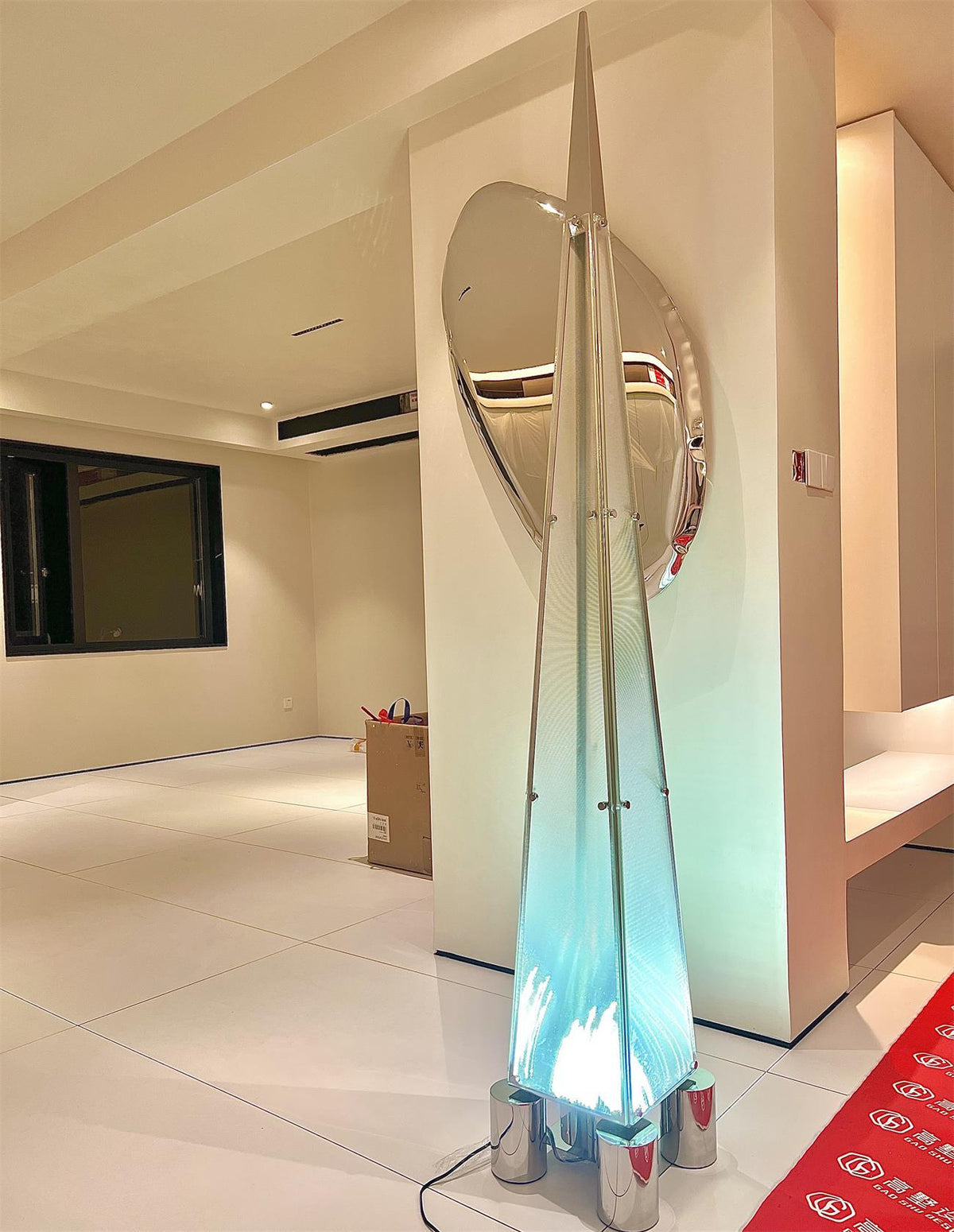 Velelira modern golvlampa i glas