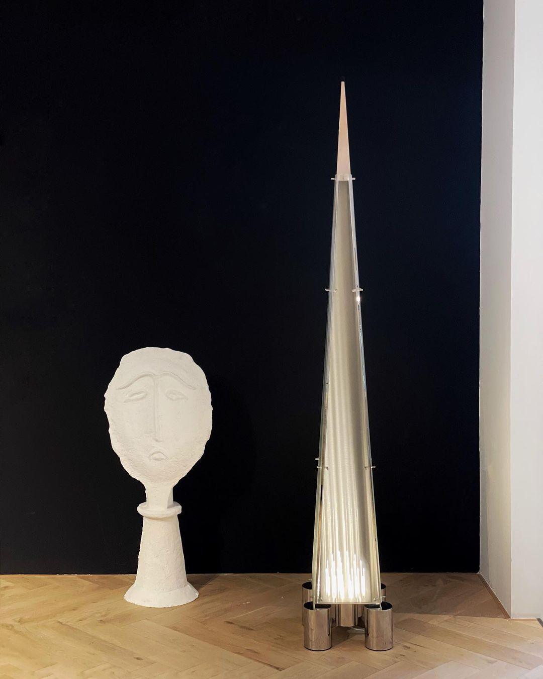 Velelira modern golvlampa i glas