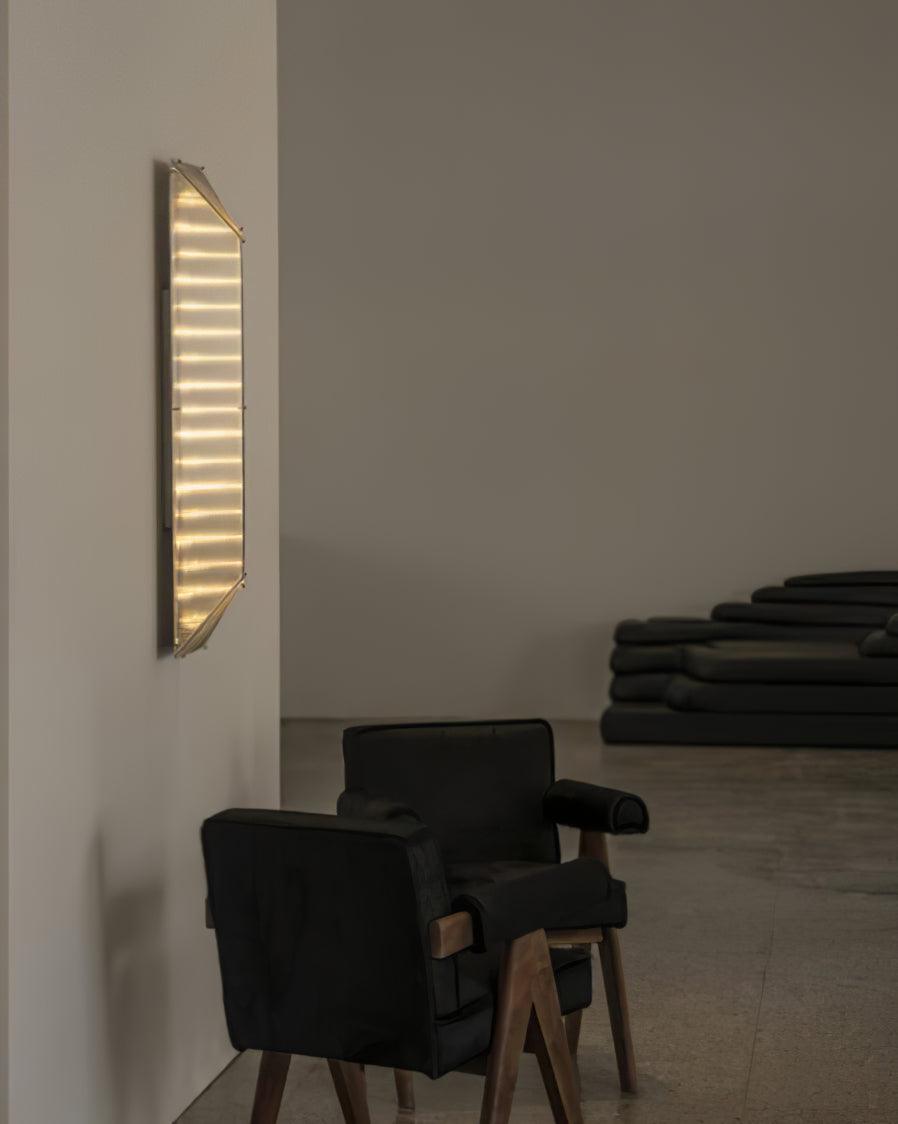 Moderne væglampe i glas med prismedesign