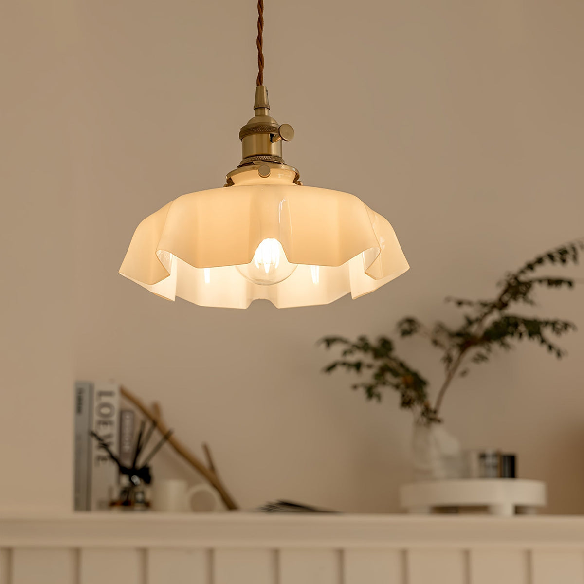 Civen Farmhouse Ruffled Pendant Light