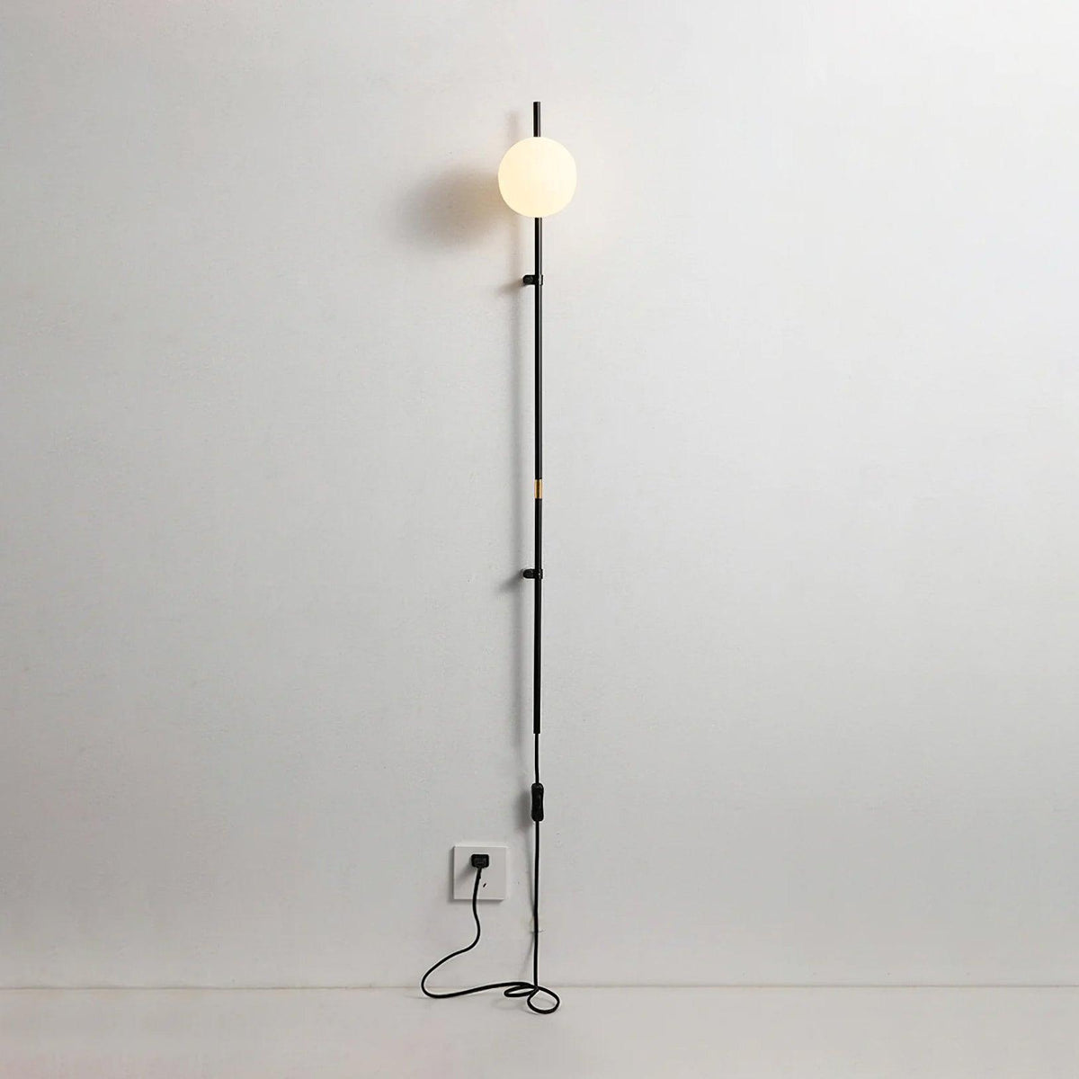 Curaeion moderne minimalistisk plug-in-væglampe i glas