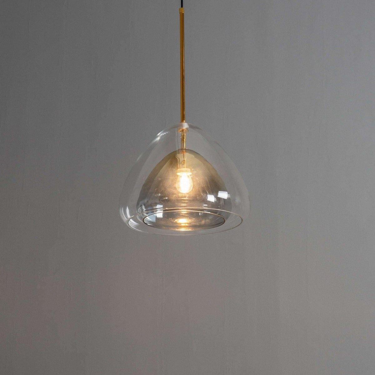 Dera lyxig pendellampa med lätt och elegant design