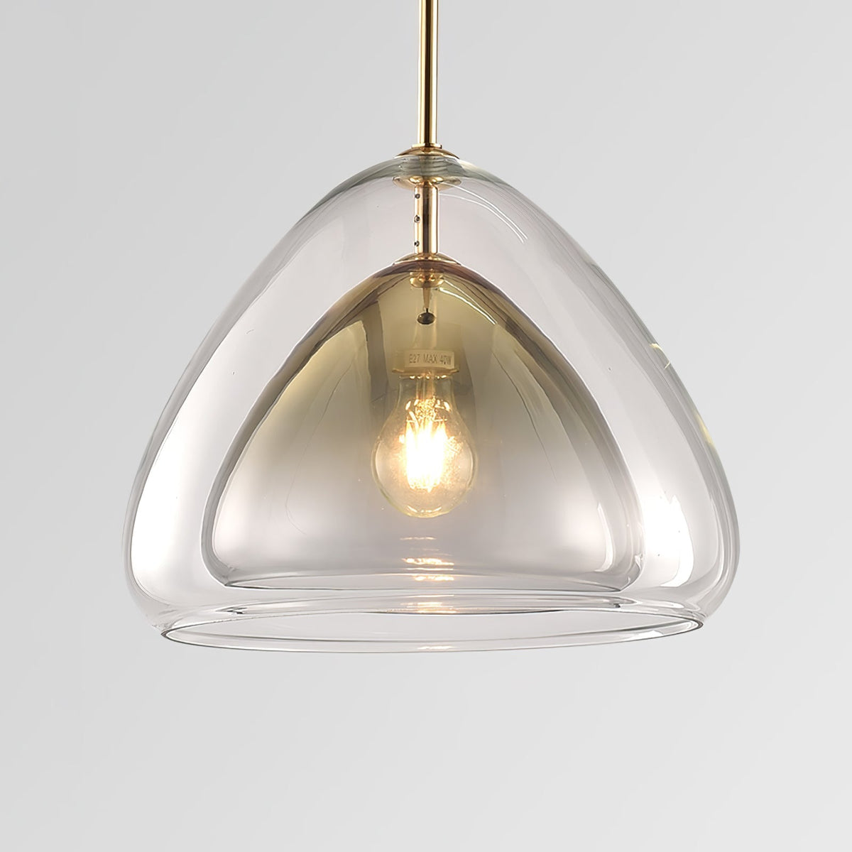 Dera lyxig pendellampa med lätt och elegant design
