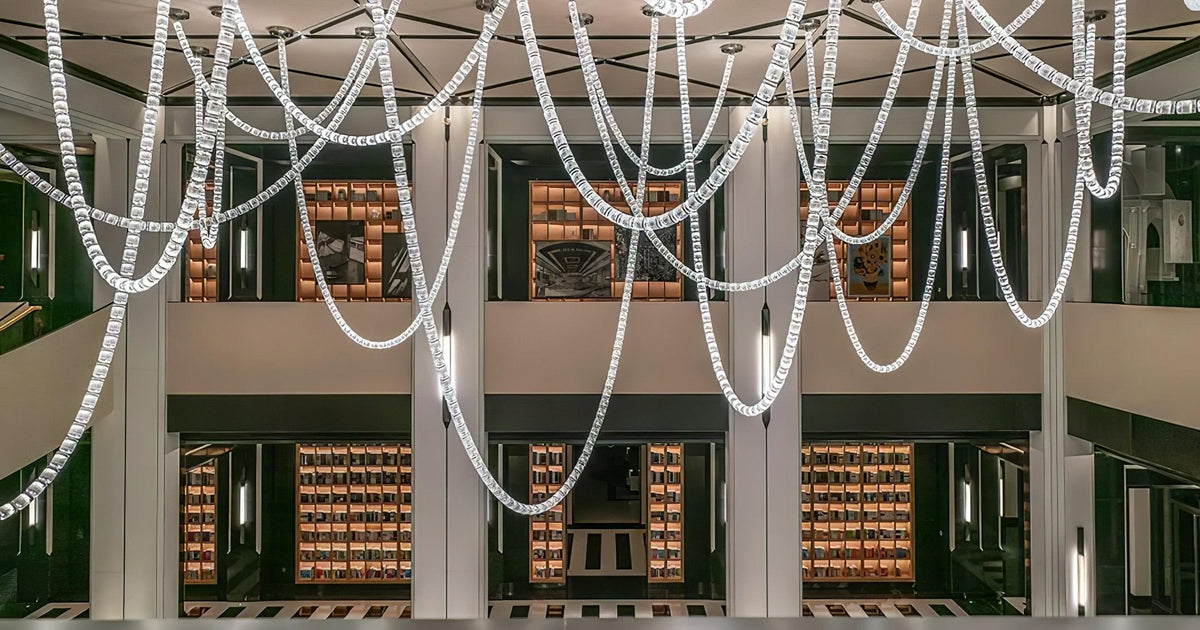 Candeeiro de teto LED moderno Aurvelis