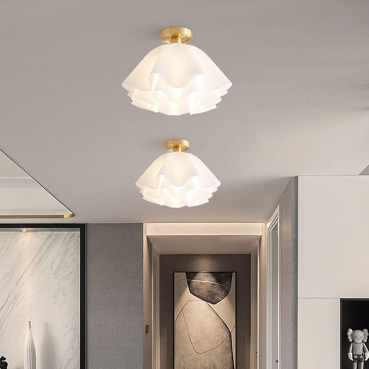 Menro-loftslampe formet som en blomst