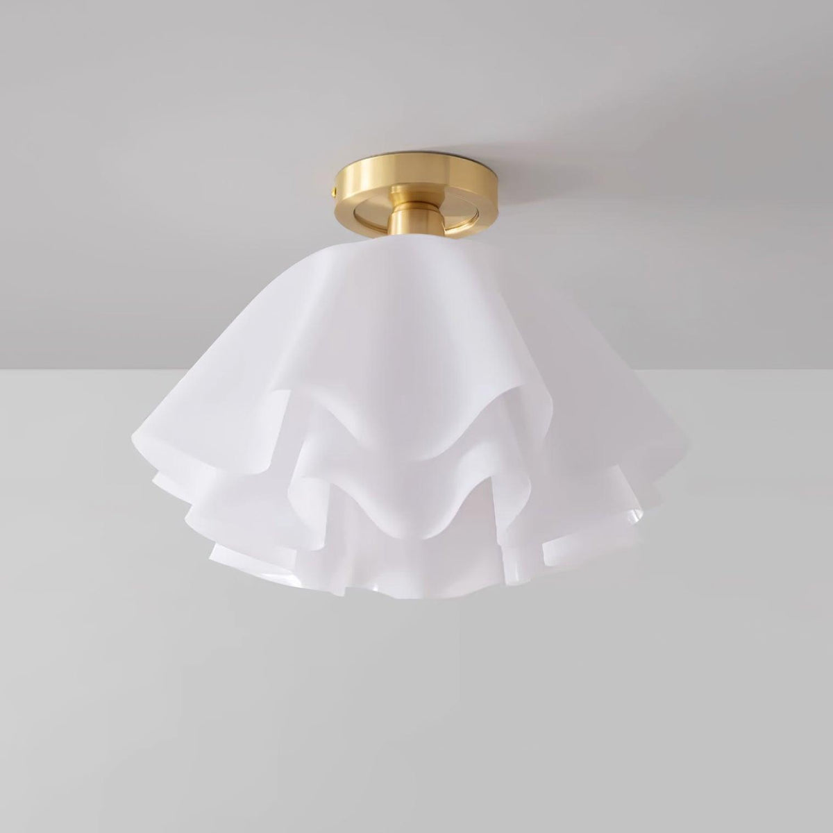 Menro-loftslampe formet som en blomst