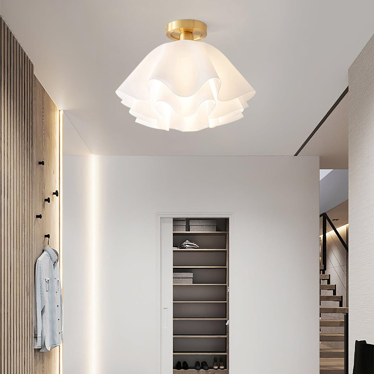 Menro-loftslampe formet som en blomst