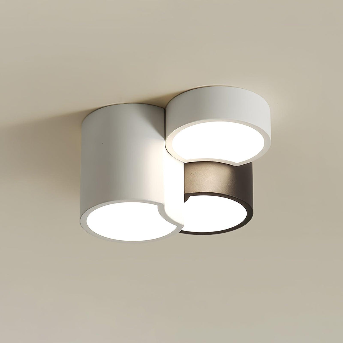 Ilthaisra loftslampe fra Geometric Collection