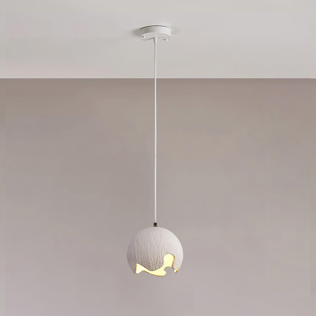 Lustre suspenso em resina wabi-sabi Patrick