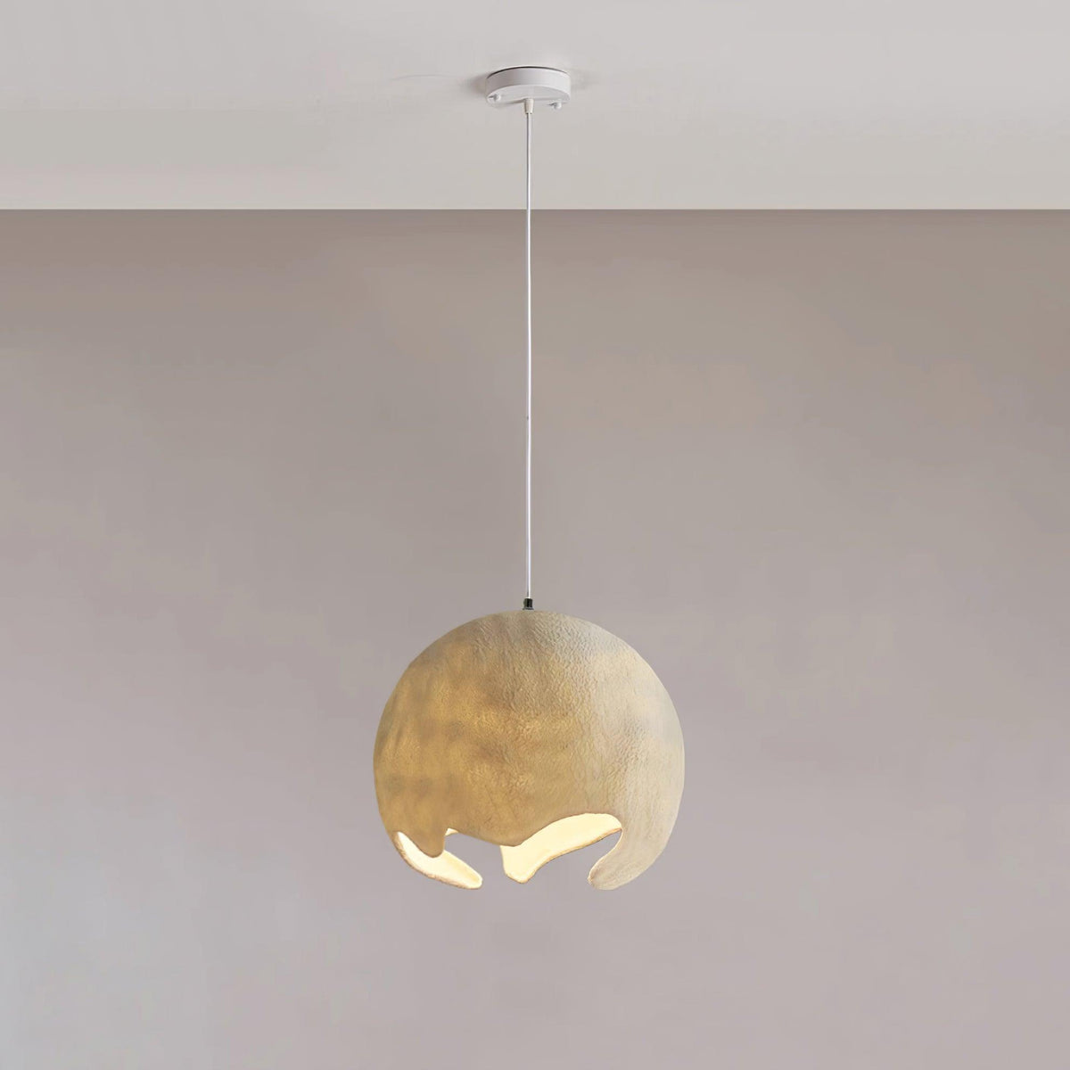 Lustre suspenso em resina wabi-sabi Patrick