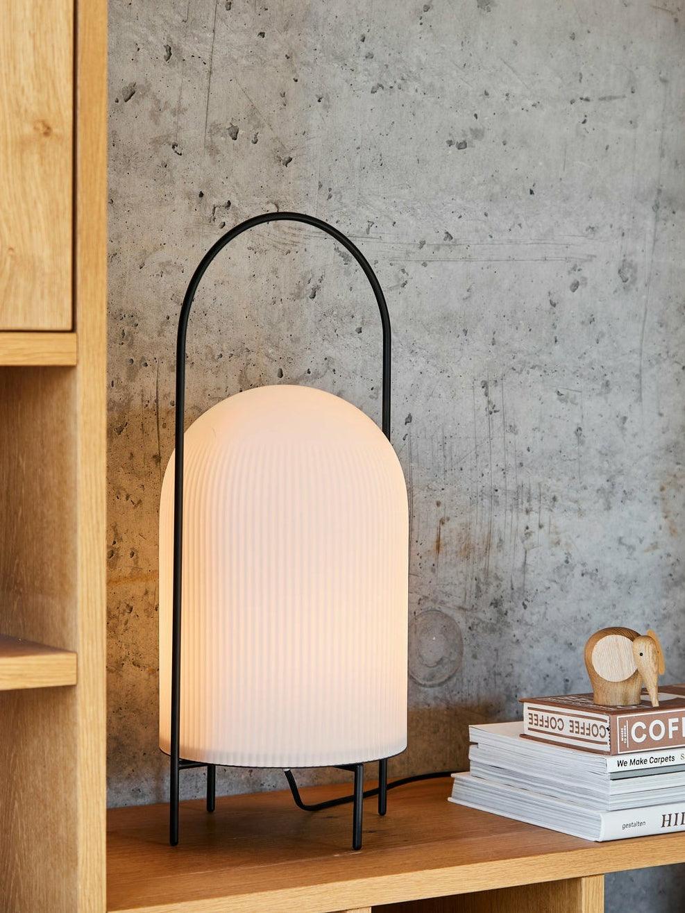 Firaie minimalistisk bordlampe i glas