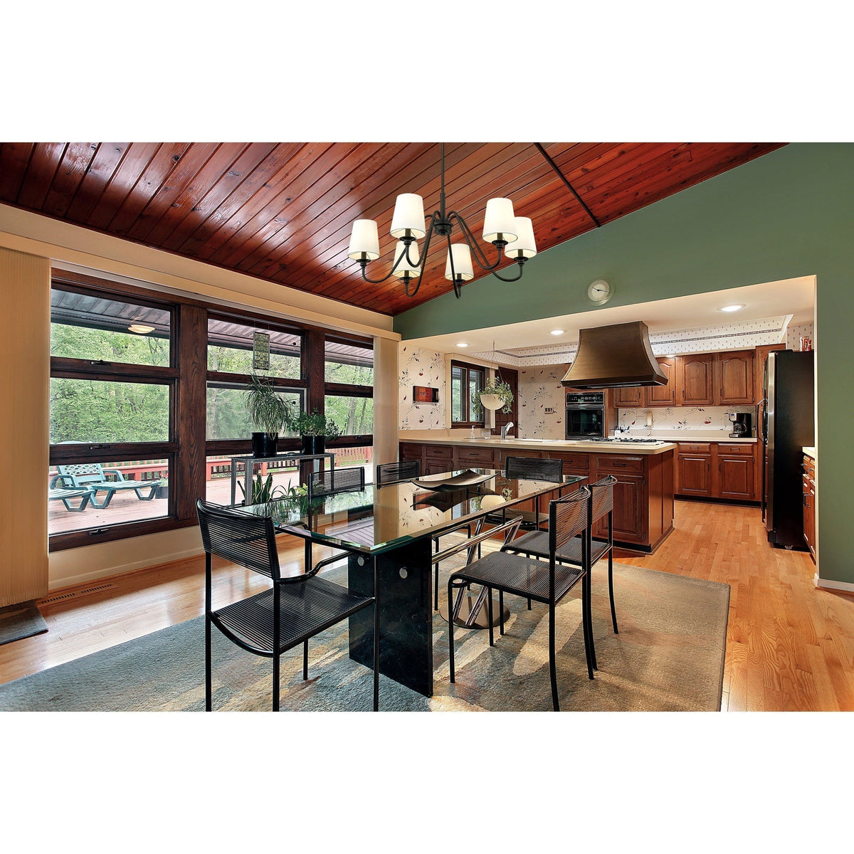 Auraena ljósakróna úr látúni
