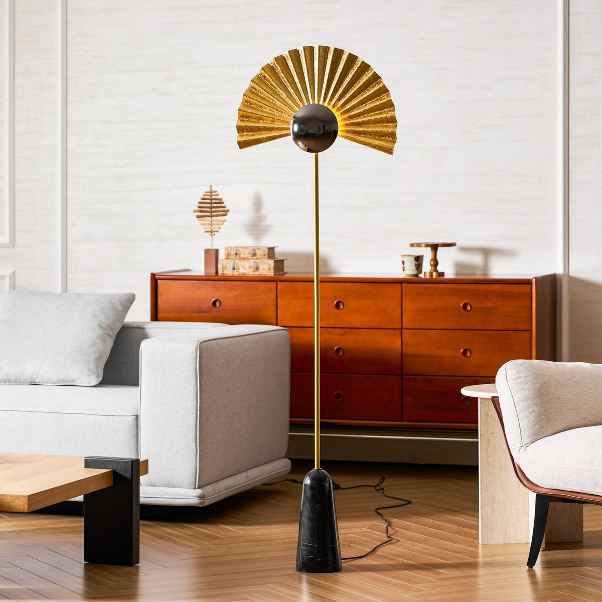 Candeeiro de pé Solvaar Gilded Fan