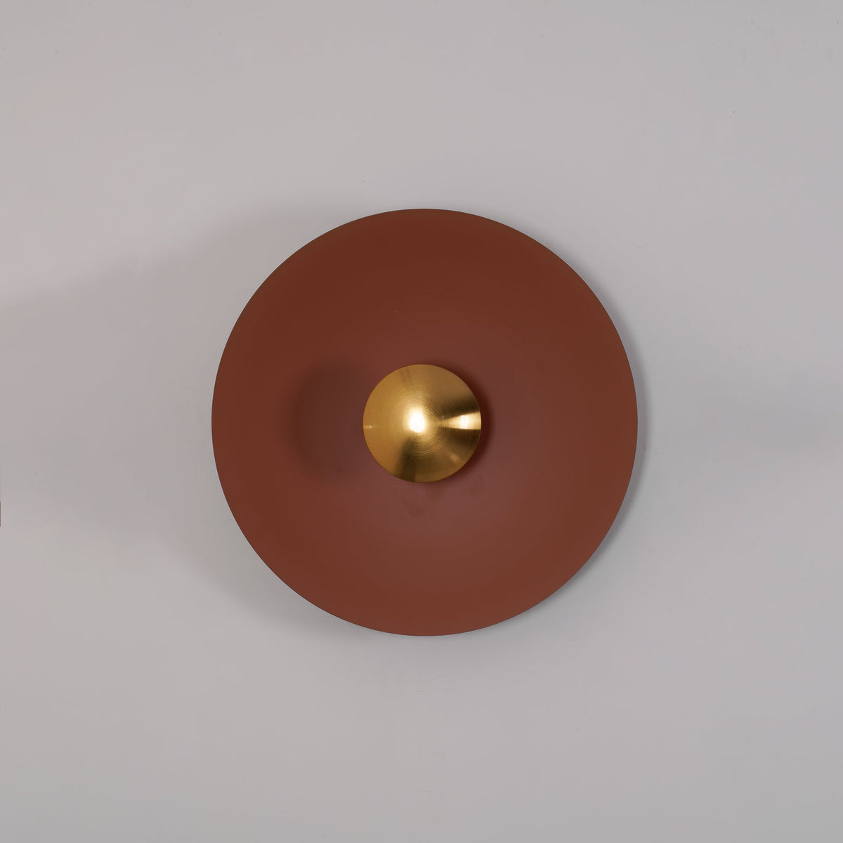 Erlirora enkel vägglampa med mjukt sken, plug-in