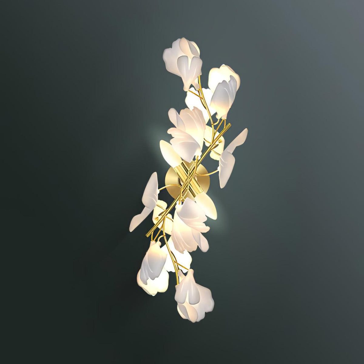 Gavriel-væglampe i keramik med gingkoblomster