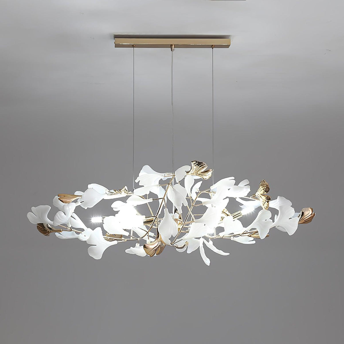 Candeeiro de teto elegante artístico Quiven, em cerâmica dourada com folha de ginkgo