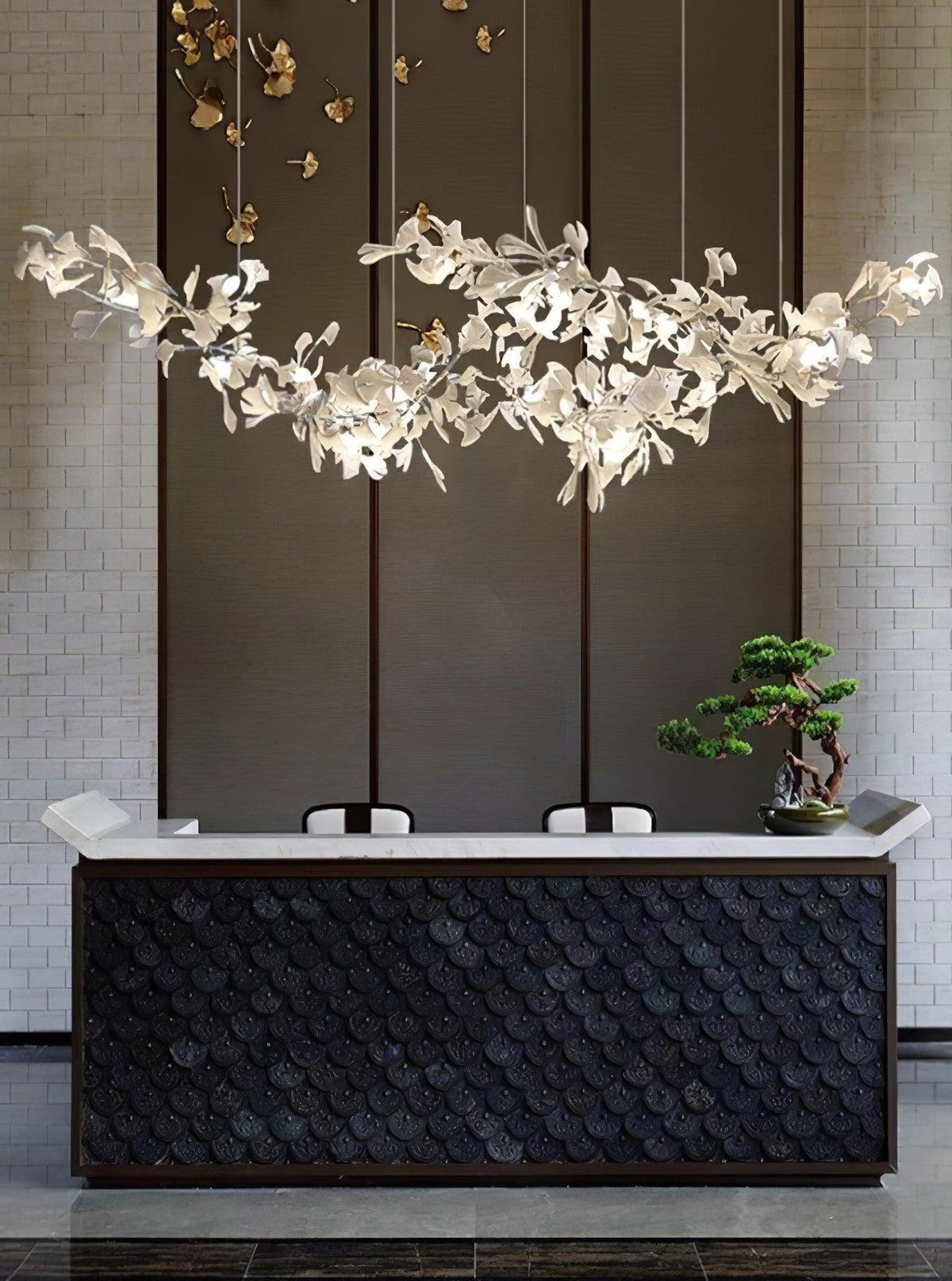 Elorus lysekrone med dobbeltlagskombination af gingko