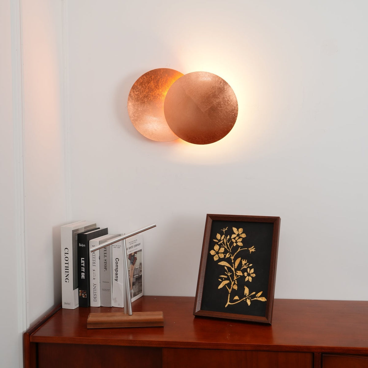 Candeeiro de parede artístico moderno e minimalista Fioris