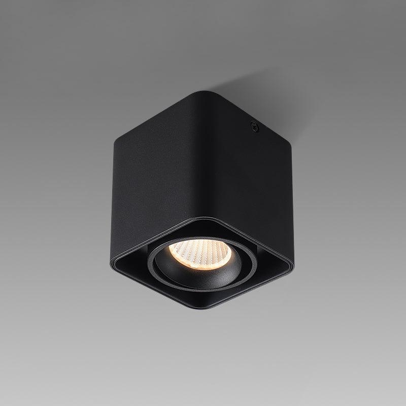 Devely spotlampe til overflademontering med to LED-lyskilder, kantet minimalistisk