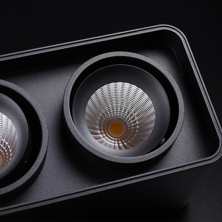 Devely spotlampe til overflademontering med to LED-lyskilder, kantet minimalistisk