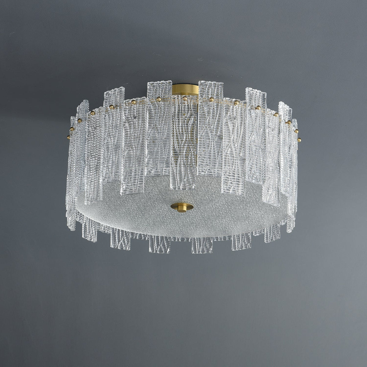 Symiror postmoderne luksusloftlampe i messing og glas