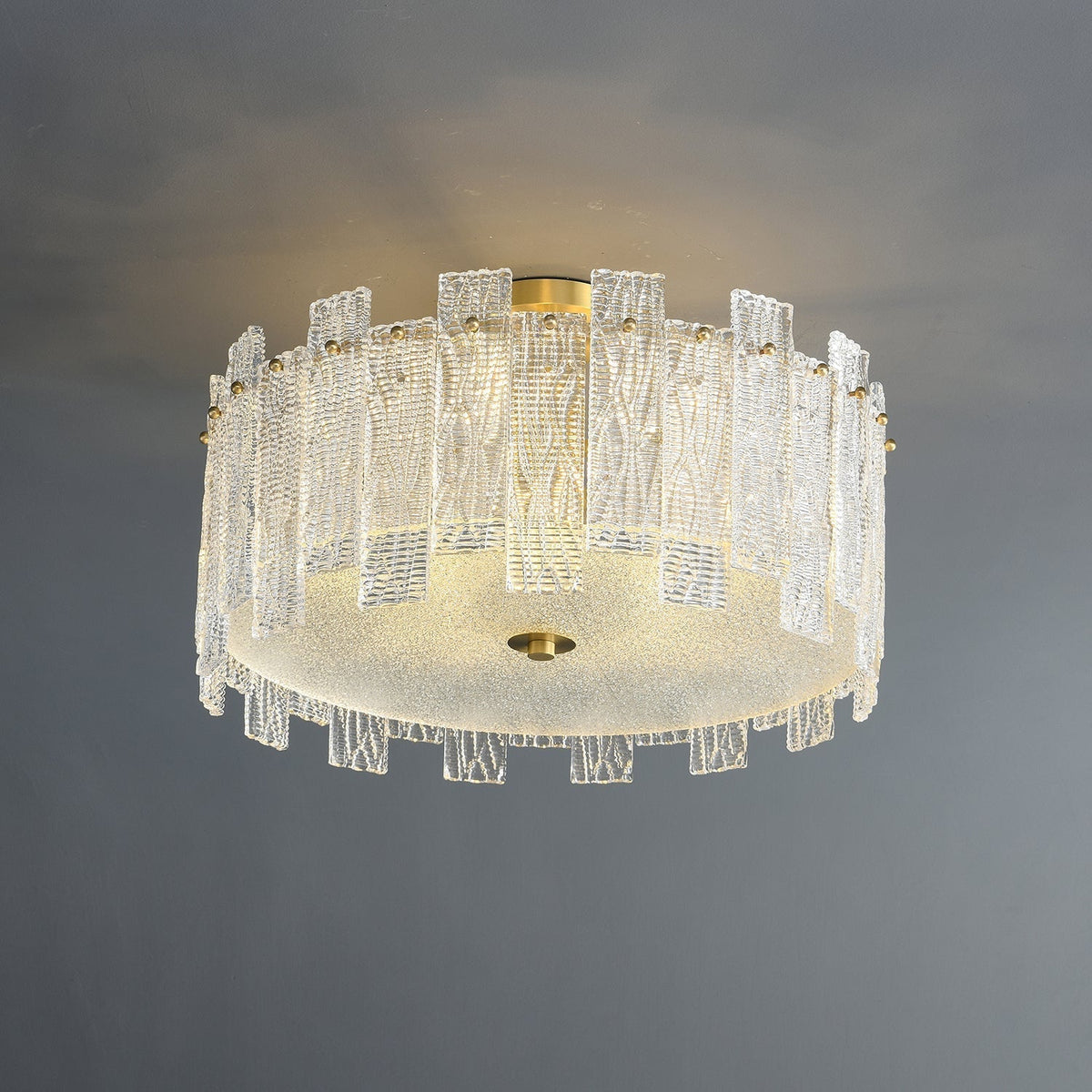 Symiror postmoderne luksusloftlampe i messing og glas