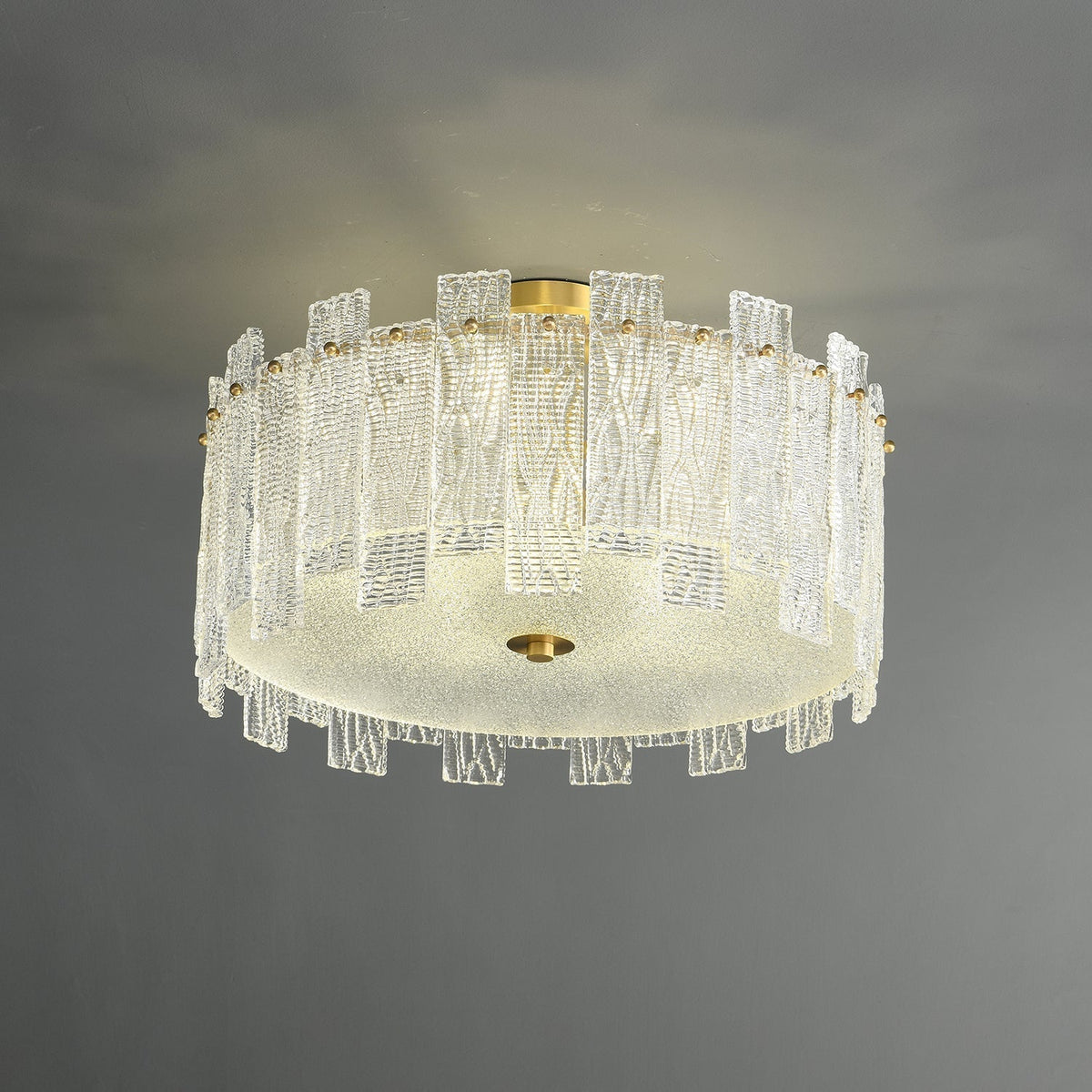 Symiror postmoderne luksusloftlampe i messing og glas