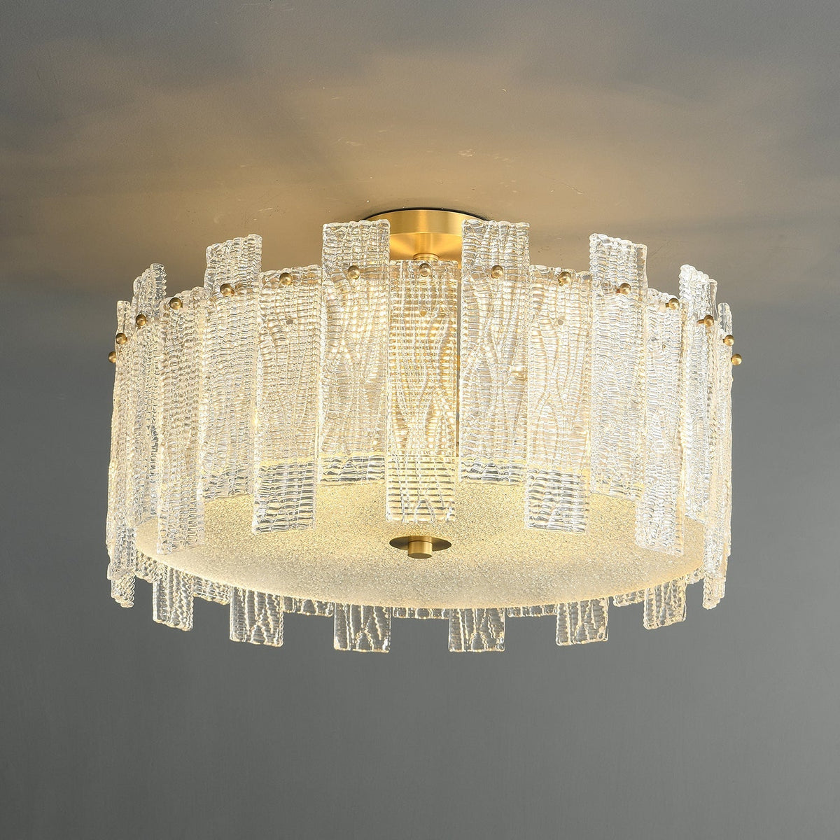 Symiror postmoderne luksusloftlampe i messing og glas