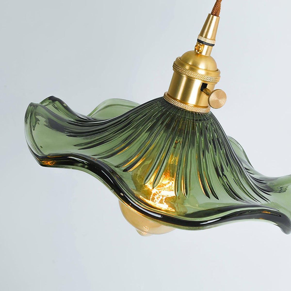 Lioralina vintage pendellampe i messing og glas