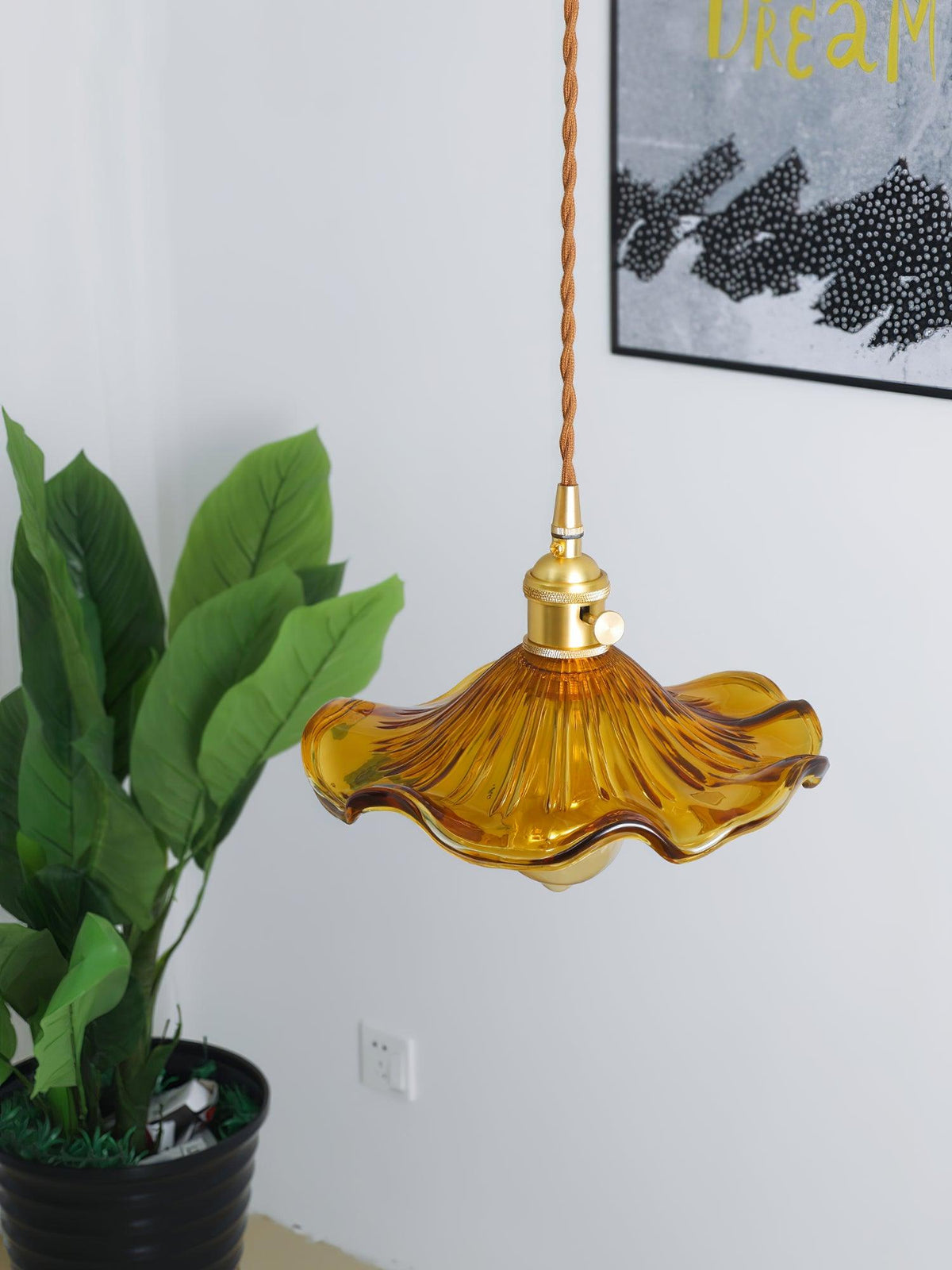 Candeeiro suspenso moderno Daphne em forma de flor de vidro