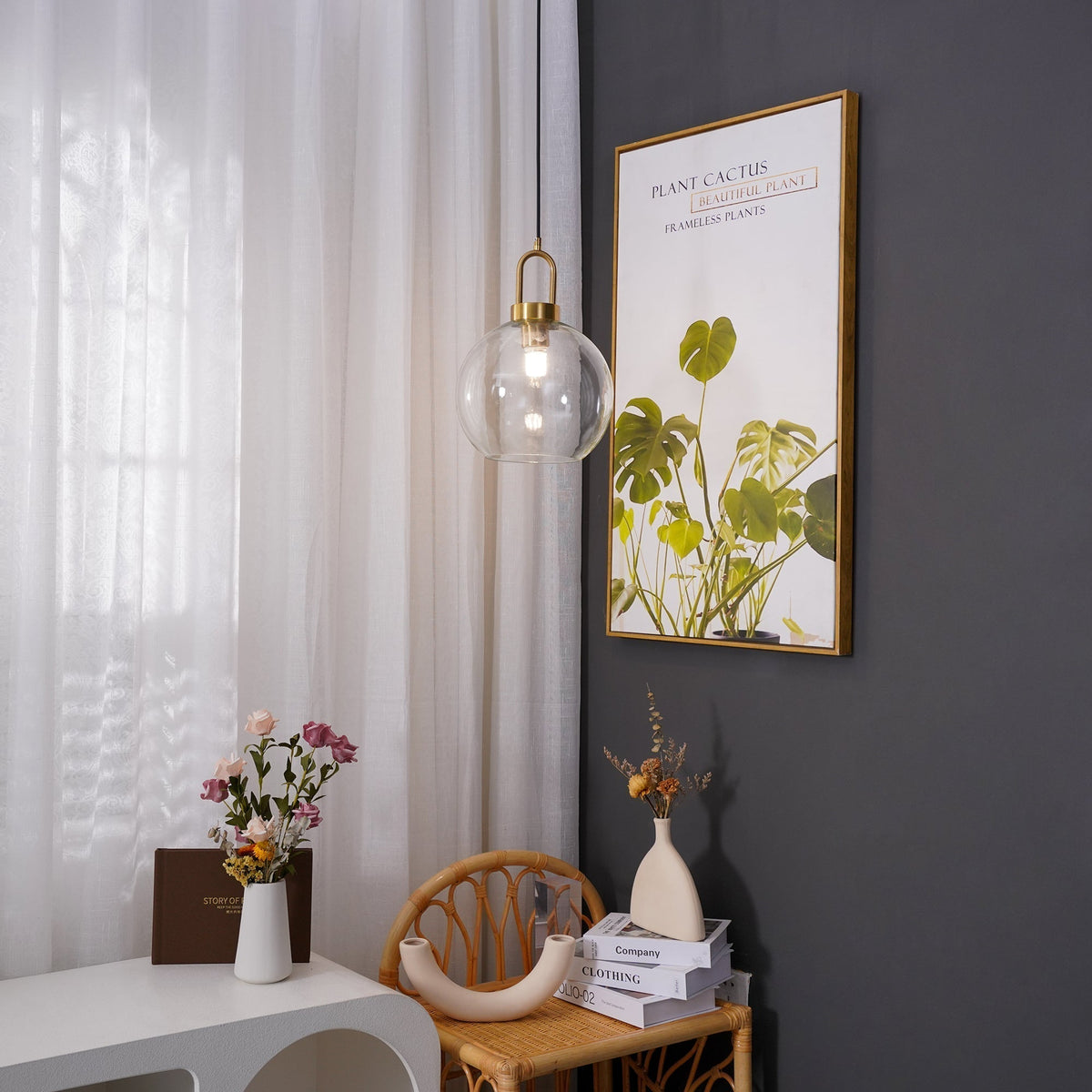 Sevelo pendel i matteret glas, swag-design, justerbar