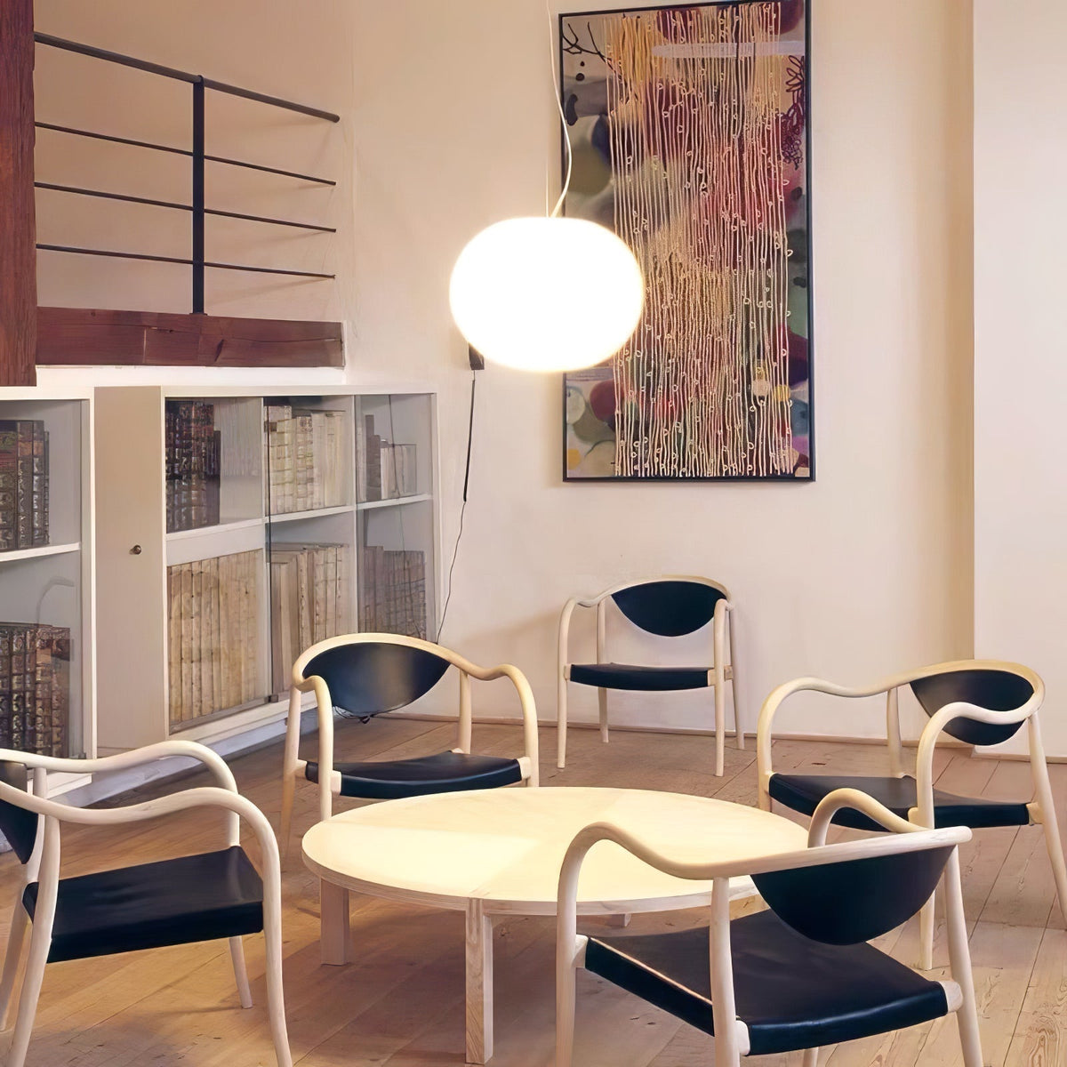 Gysta modern pendellampa i glas