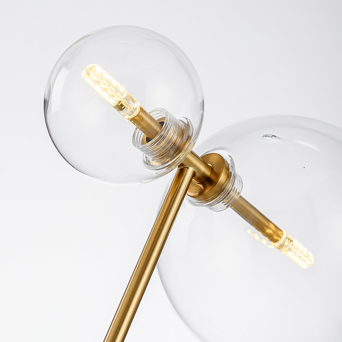 Deno moderne bordlampe