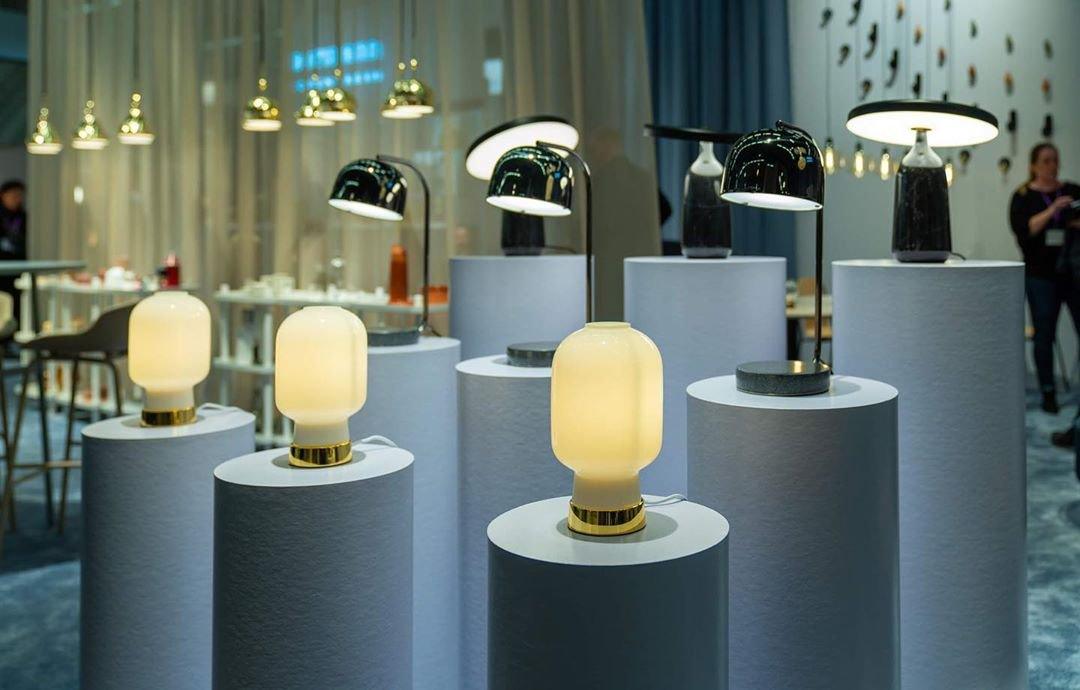 Noroora minimalistisk bordslampa