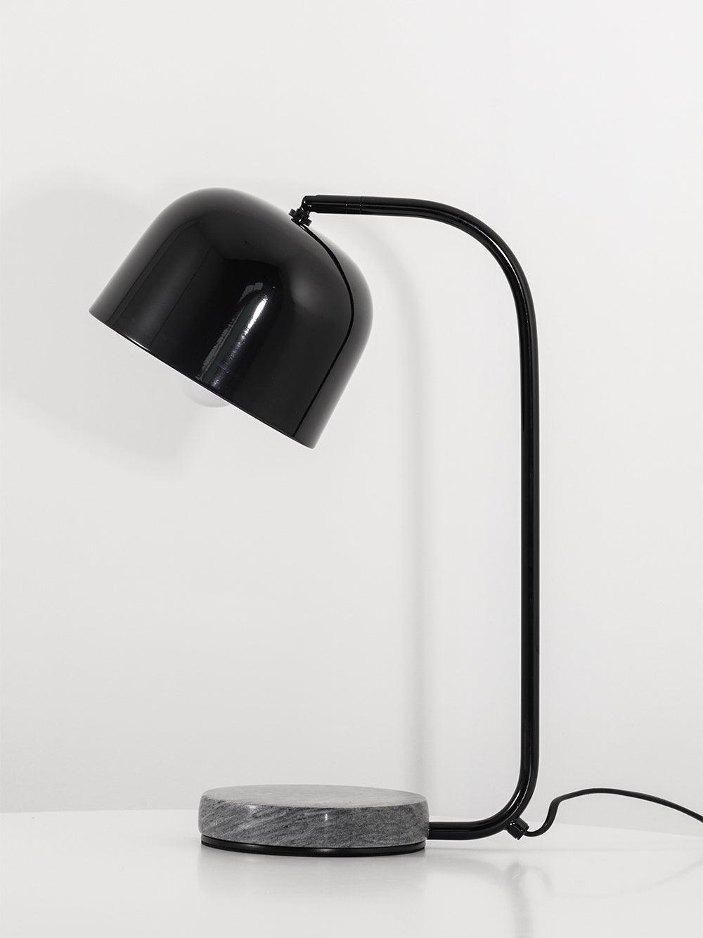 Noroora minimalistisk bordslampa