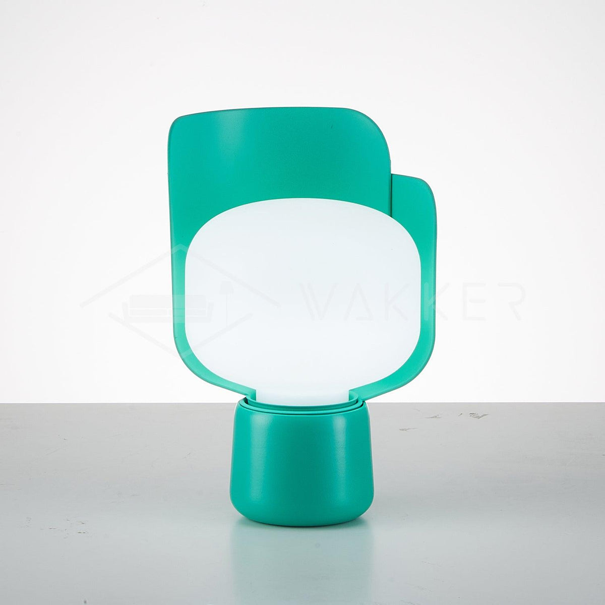 Zuri minimalistisk bordslampa i plast