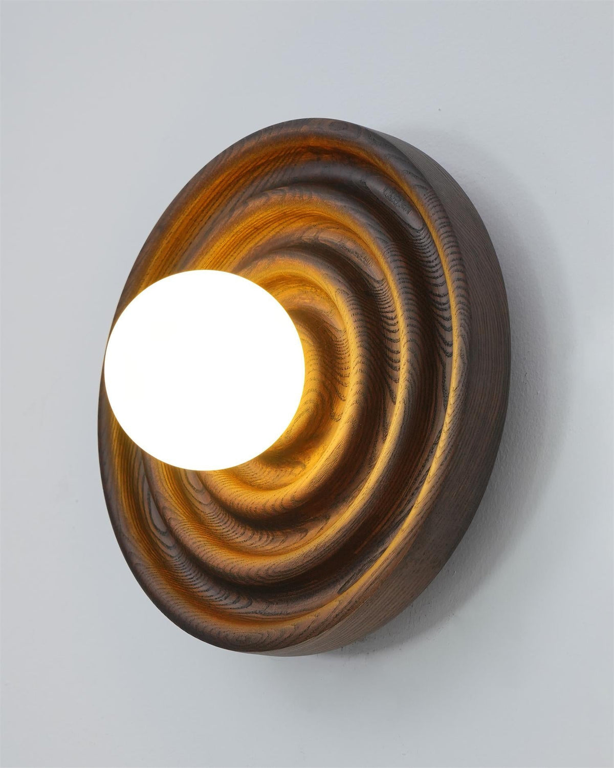 Aldinise Wall Lamp Ripple with Ash Wood Body and Glass Globe Shade