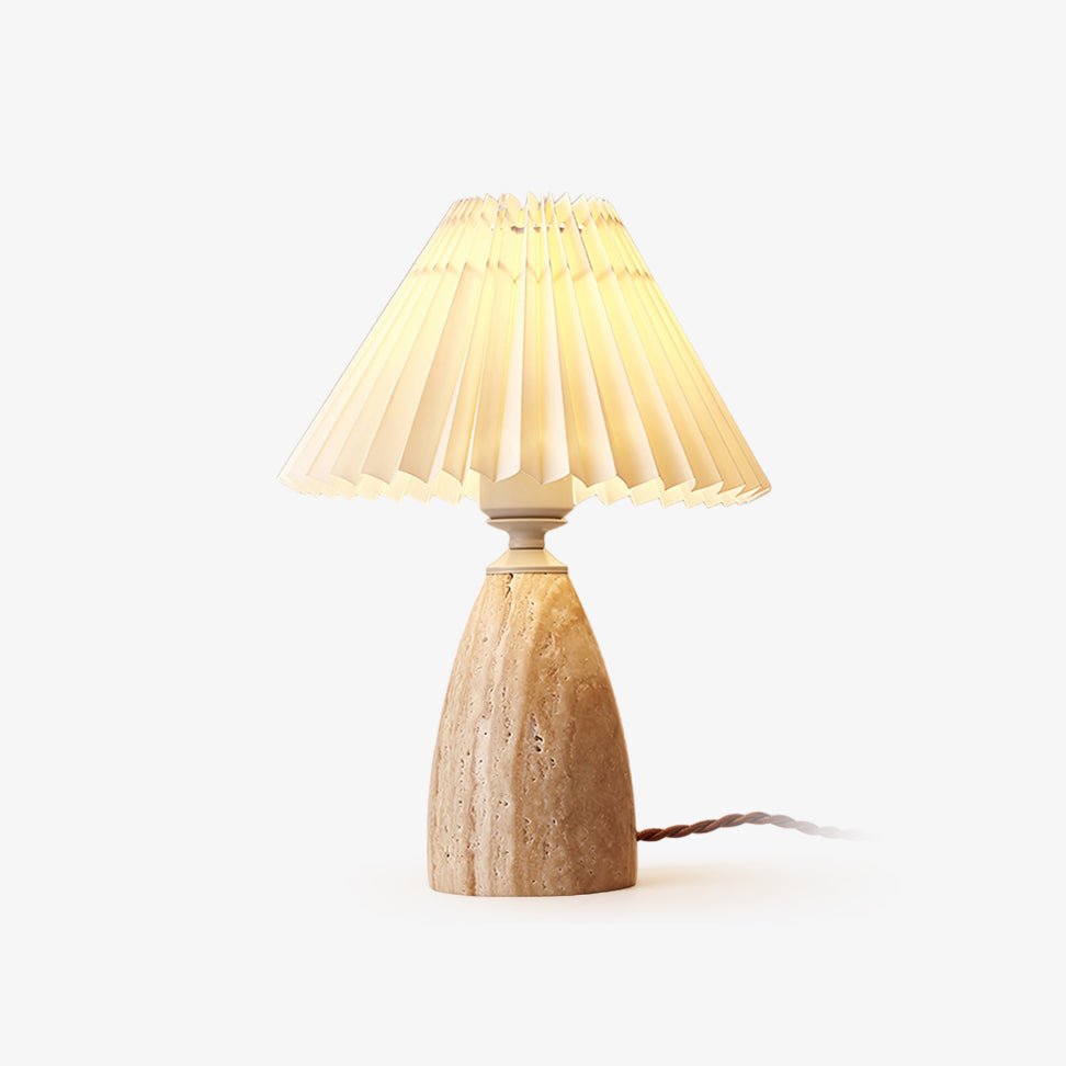 Arsorarae veckad bordslampa i travertin