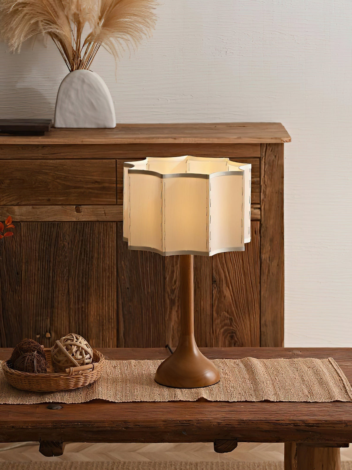 Livenq bordlampe i træ og stof retro