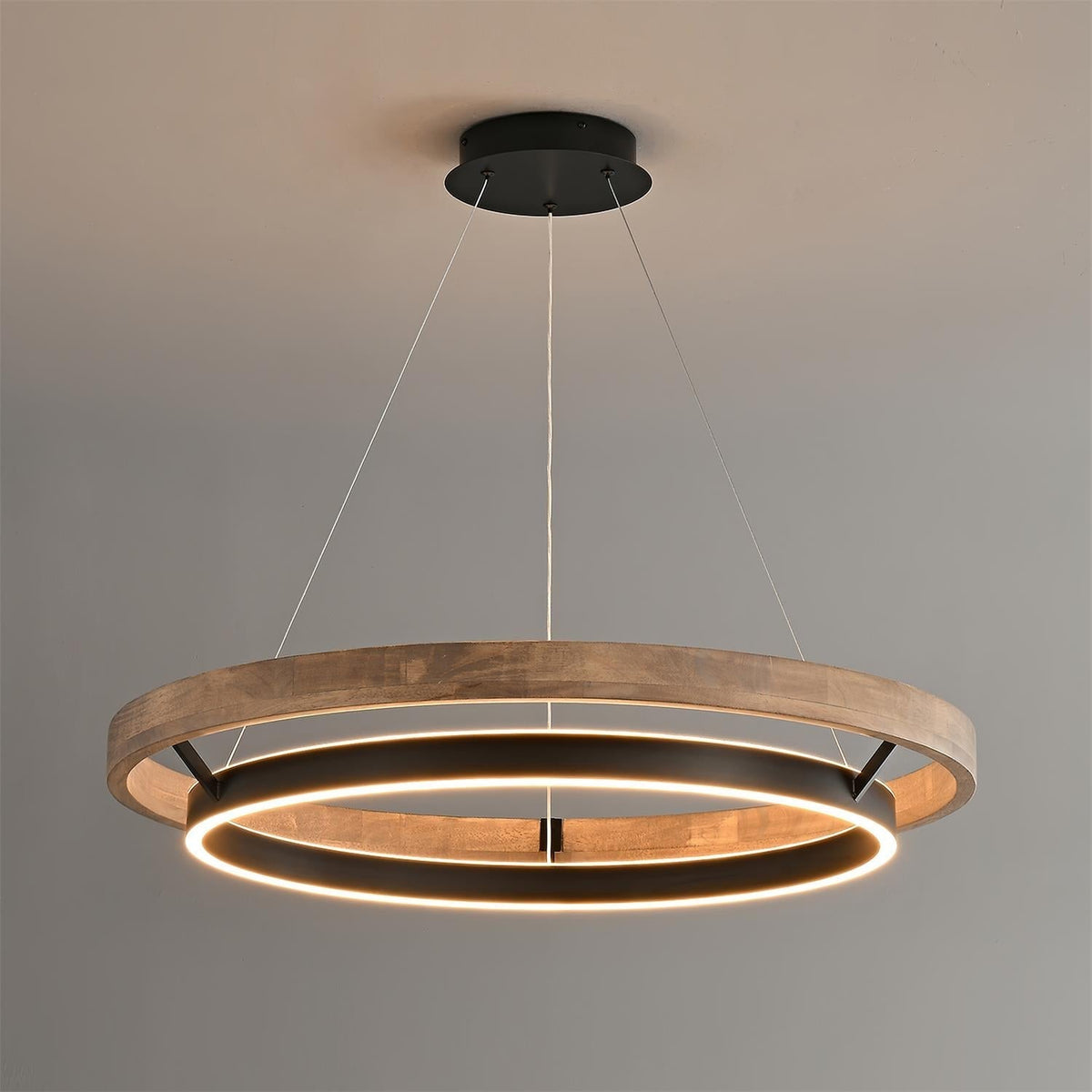 Rivivora Chandelier