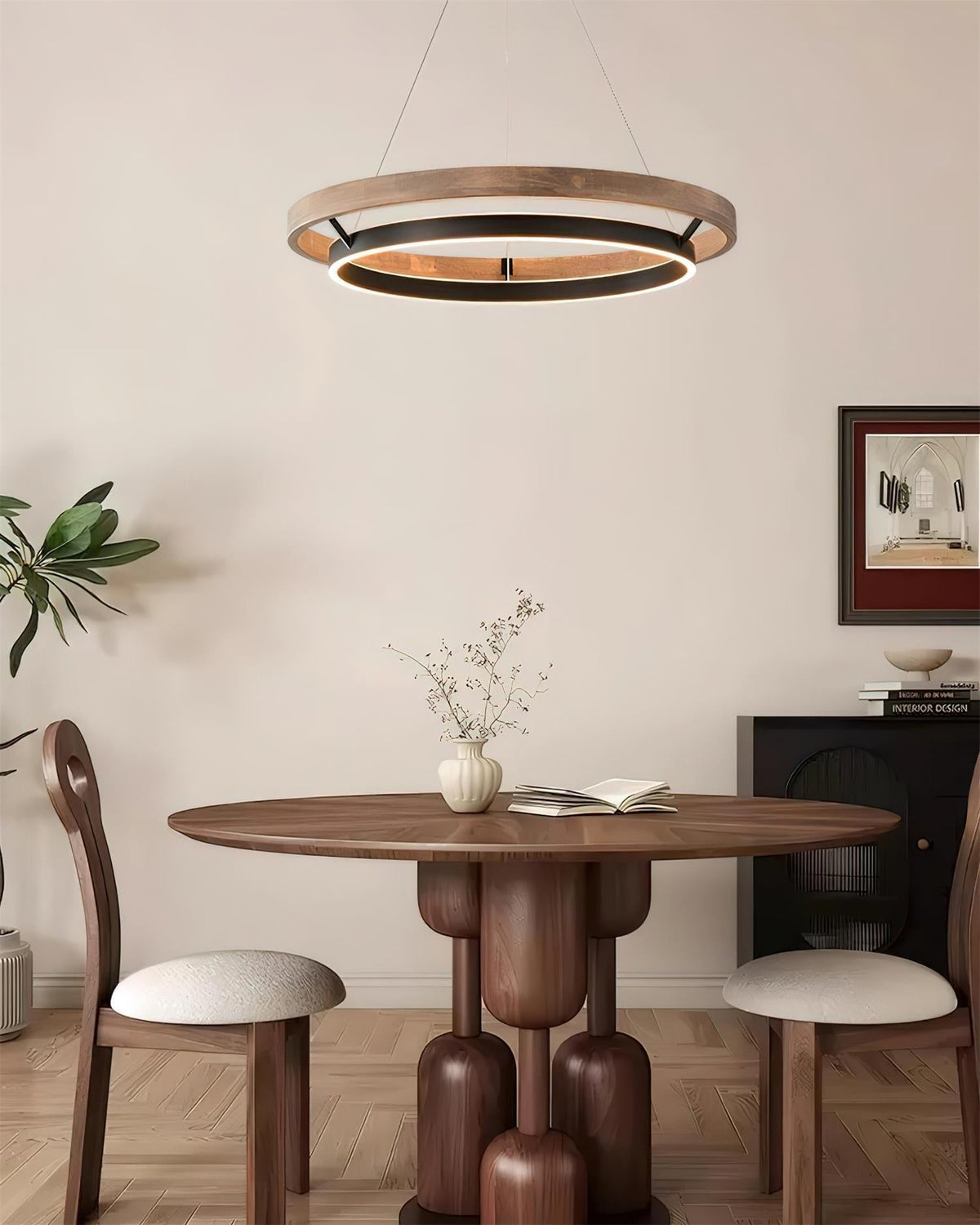 Rivivora Chandelier