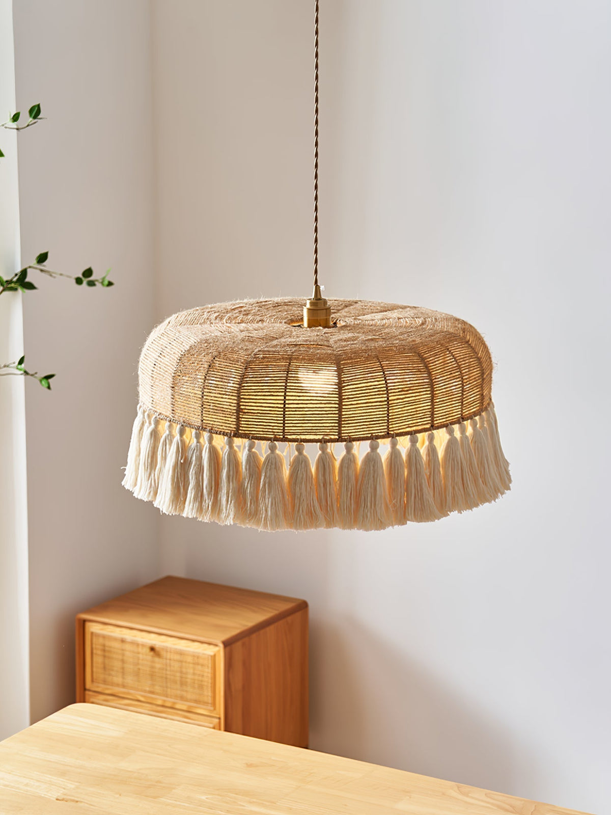 Bohemisk handvävd taklampa i jute