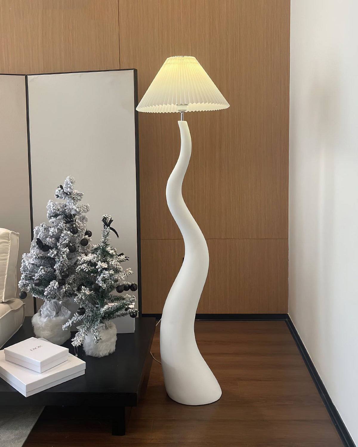 Serpent-gulvlampe