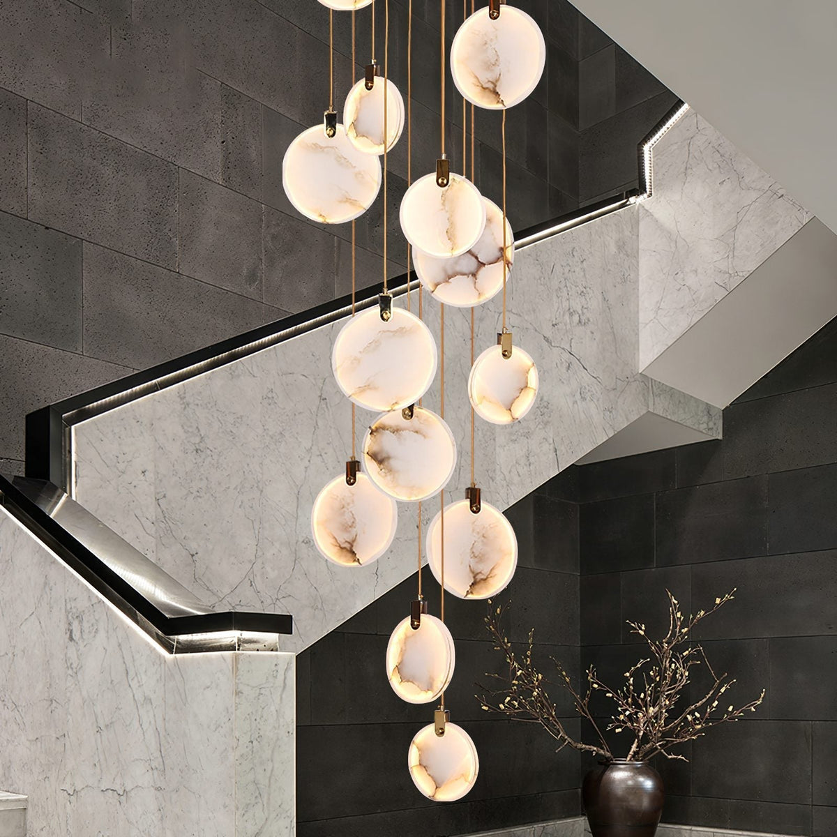 Lynore pendellampe i alabast