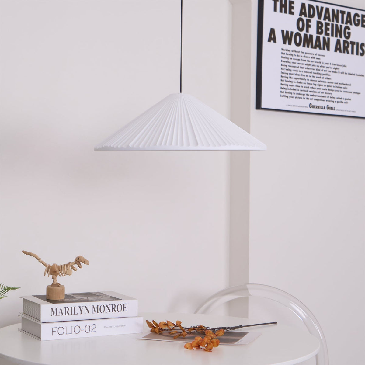Cone Hat pendellampa i harts