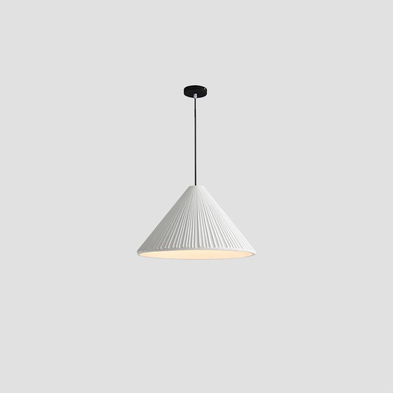 Cone Hat pendellampa i harts