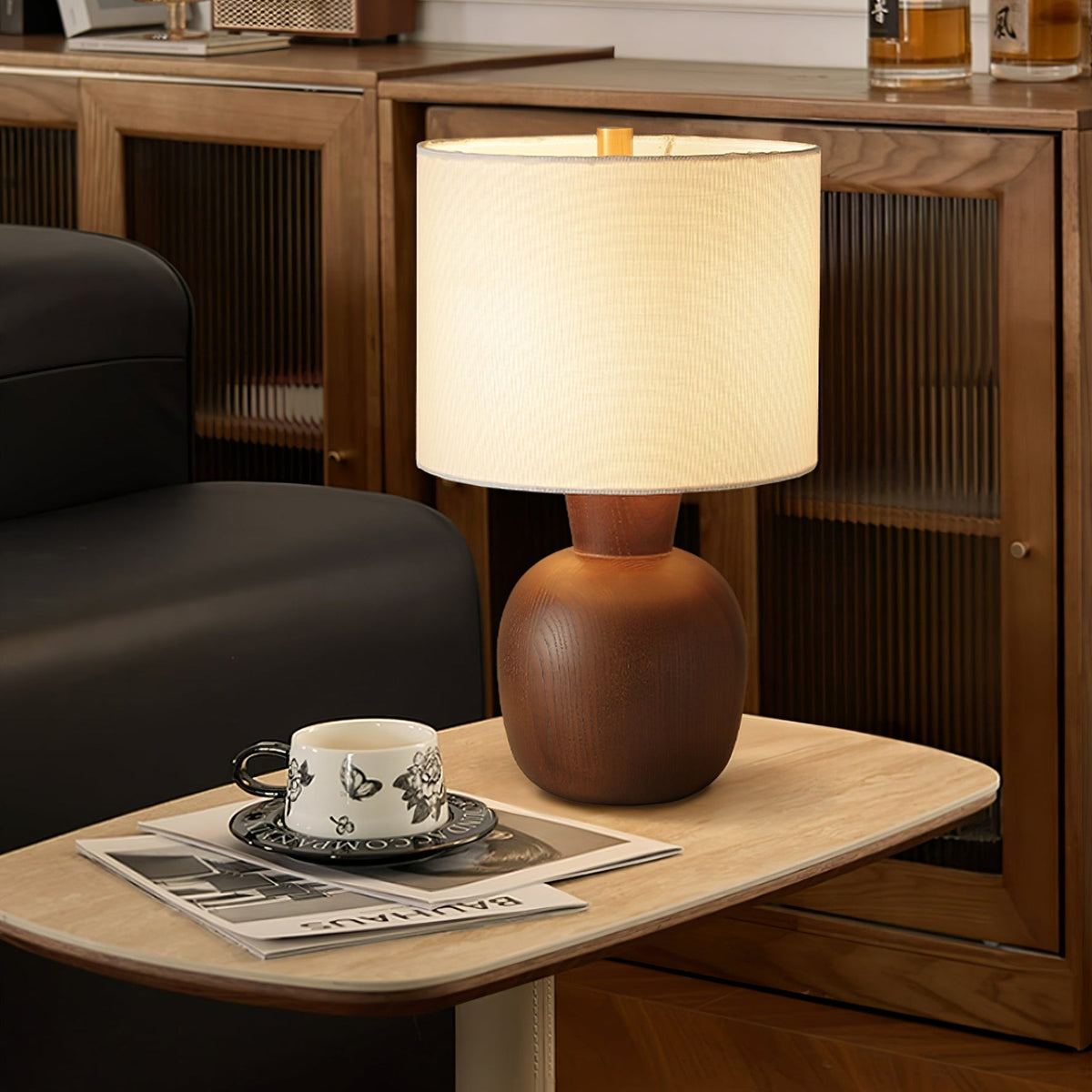 Joan minimalistisk træbordlampe